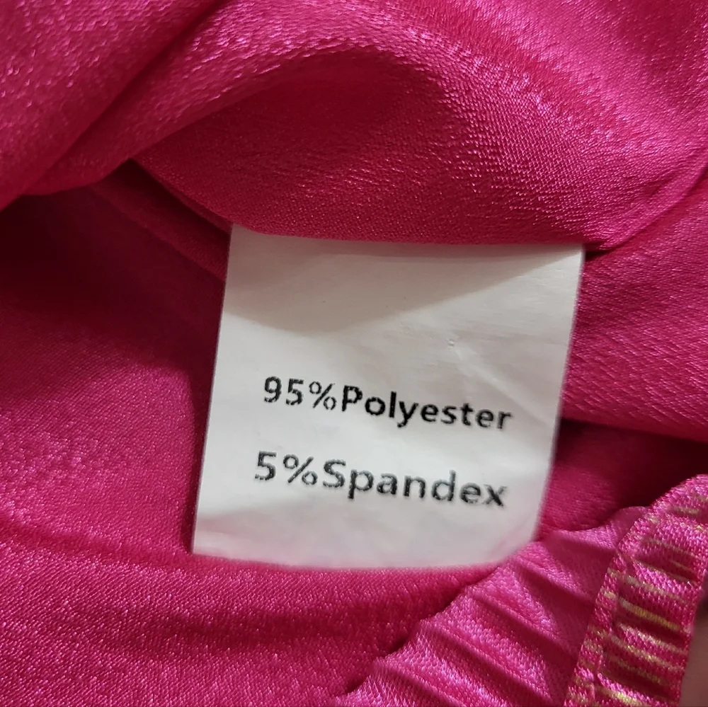 QUEEN OF SPARKLES Hot Pink Pleated Flutter Sleeve Crop Top Large - Picture 4 of 6